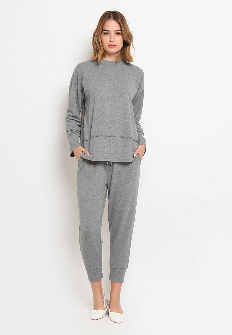 Tapered Jogger Pants