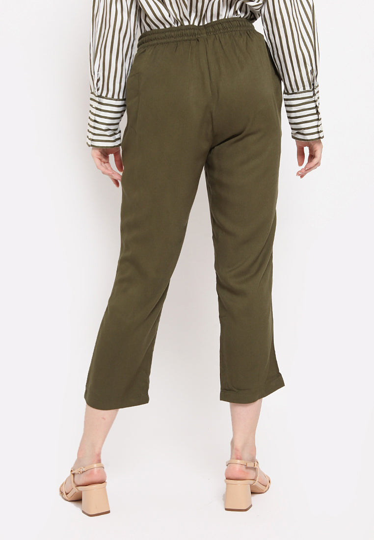 Cropped Pants