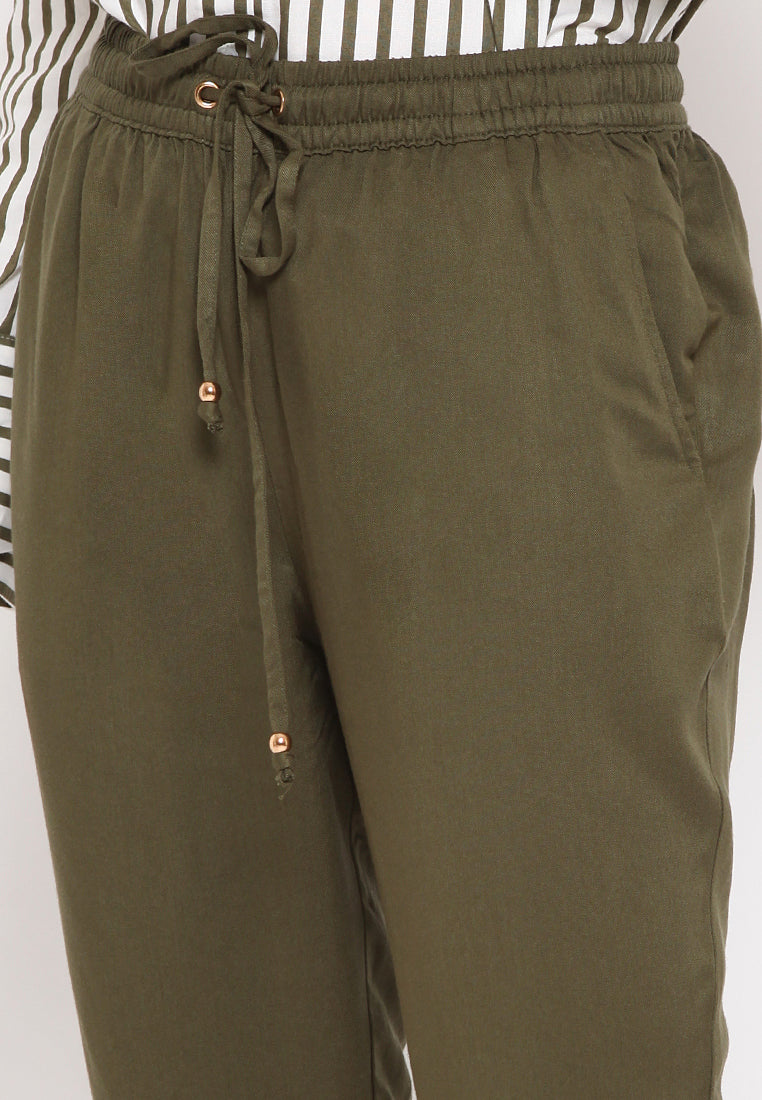 Cropped Pants