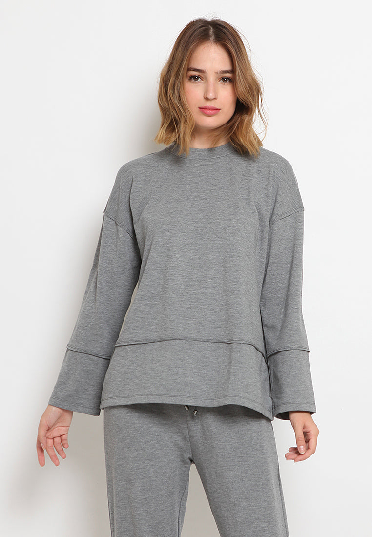 Long Sleeves Sweatshirt