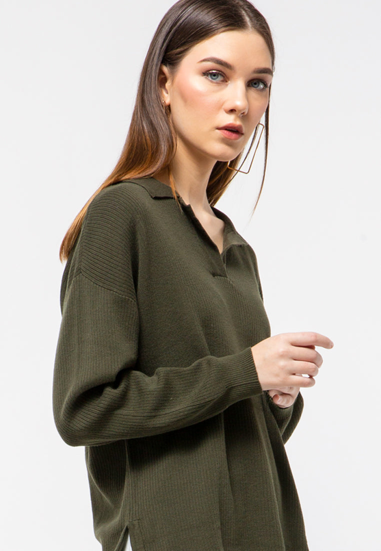 V-neck Sweater