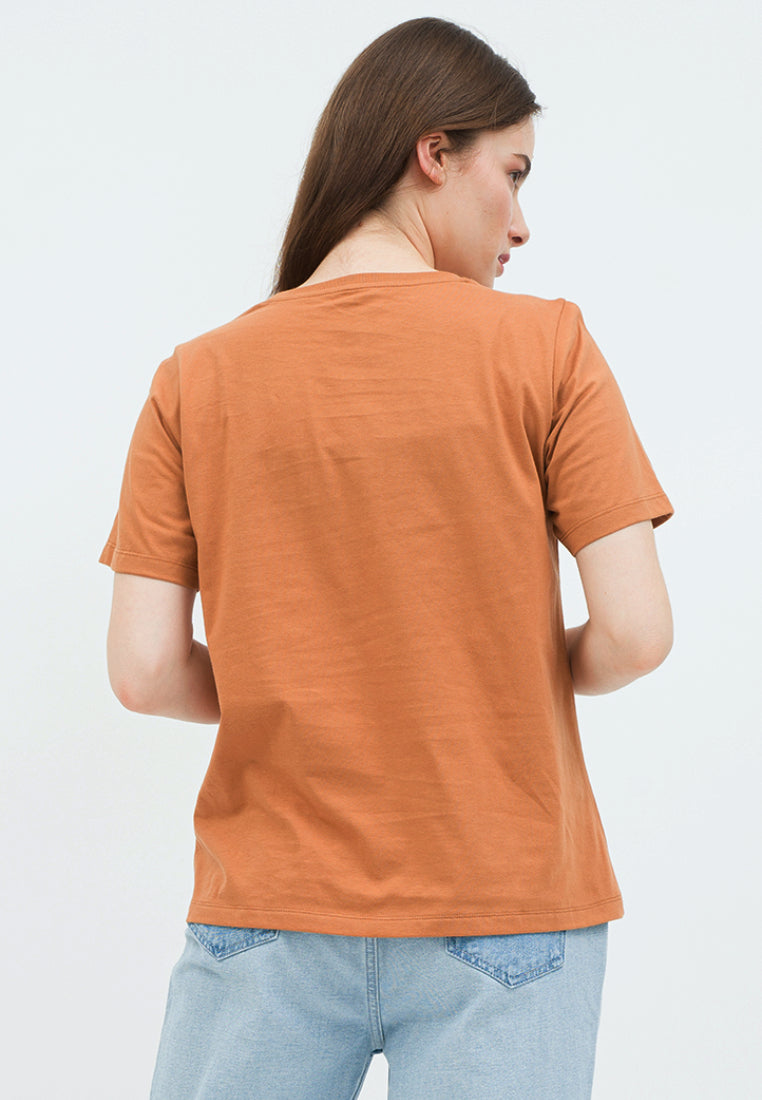 Round Neck Graphic T-shirt