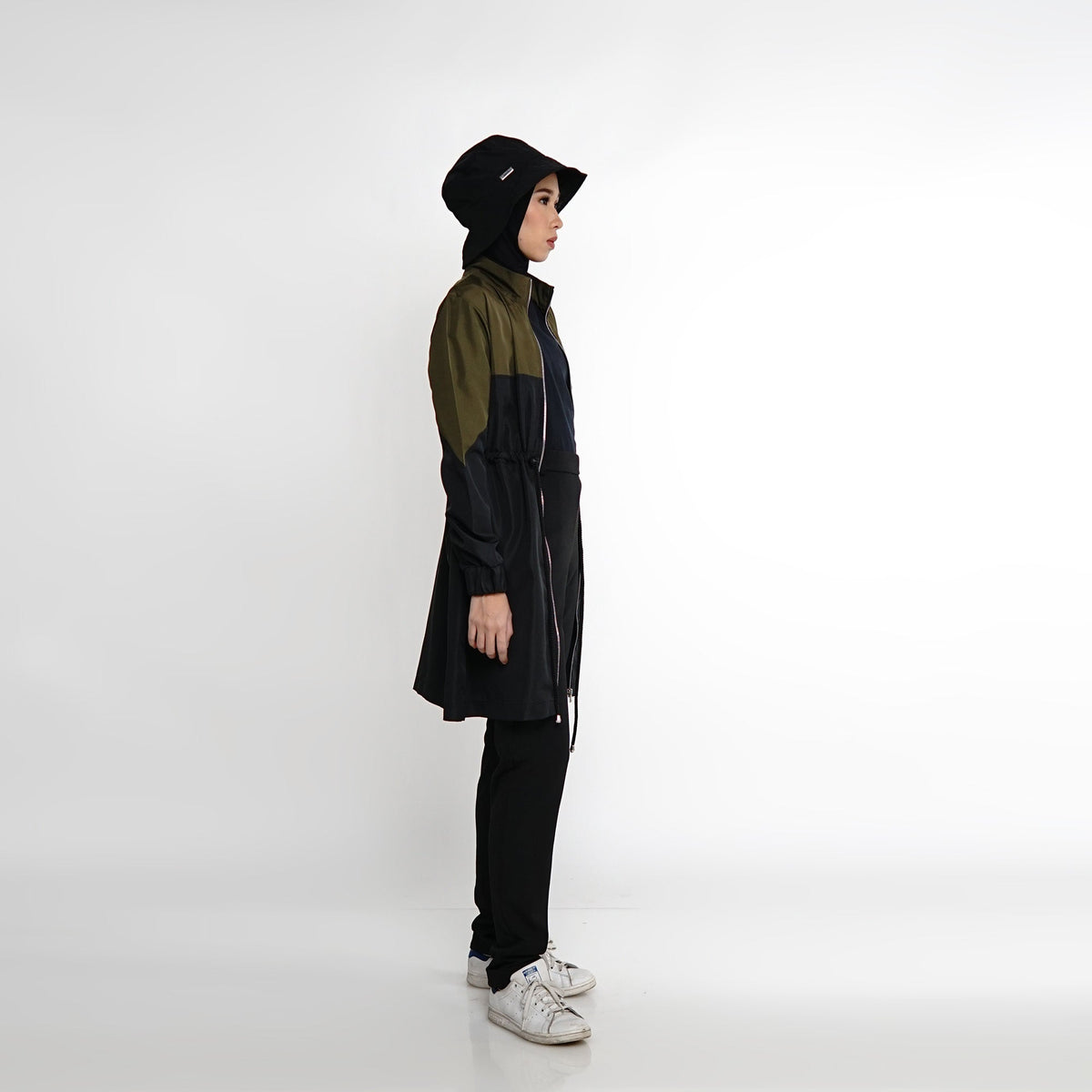 Contrast Color Wind-Breaker Black-Army