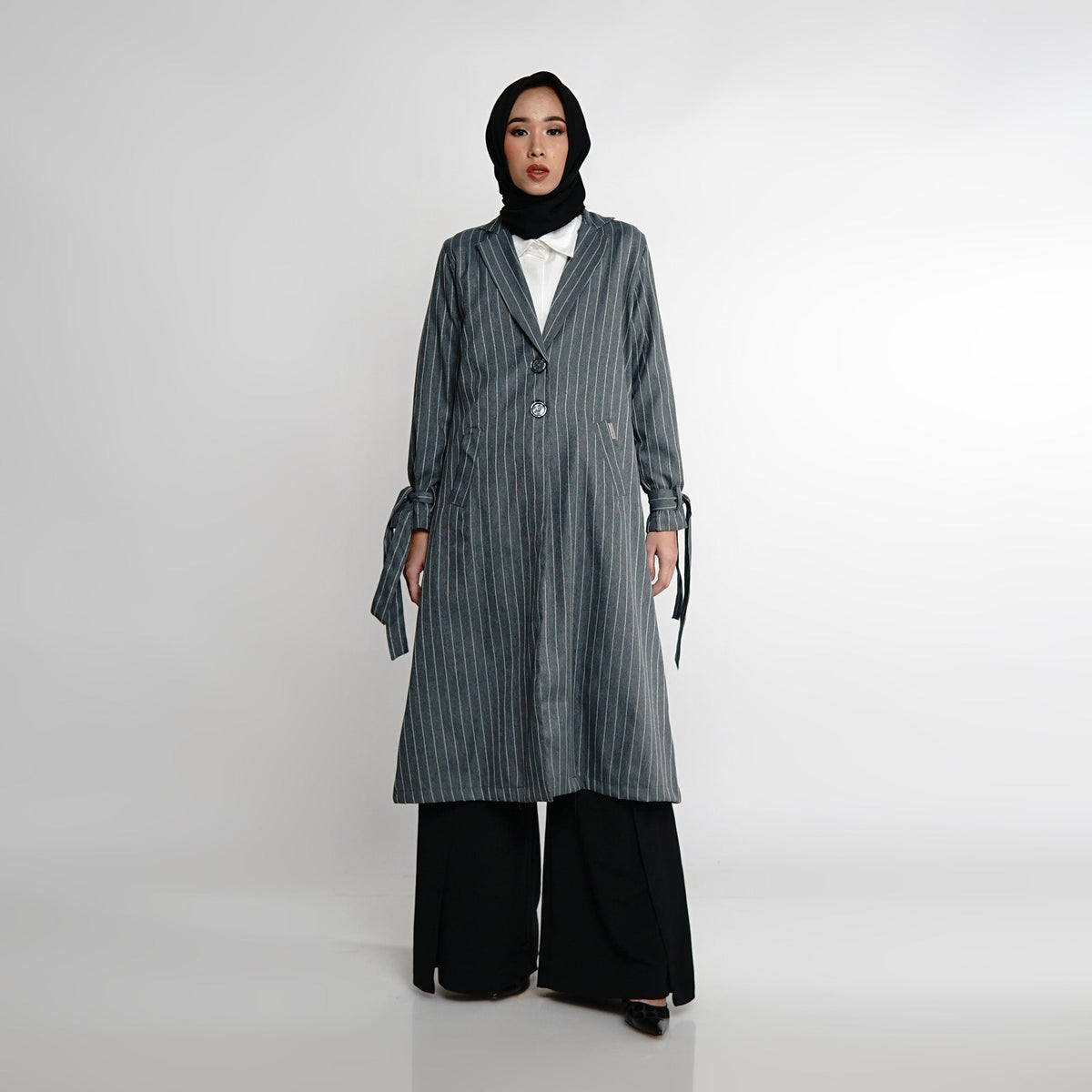 Striped Long Blazer Grey