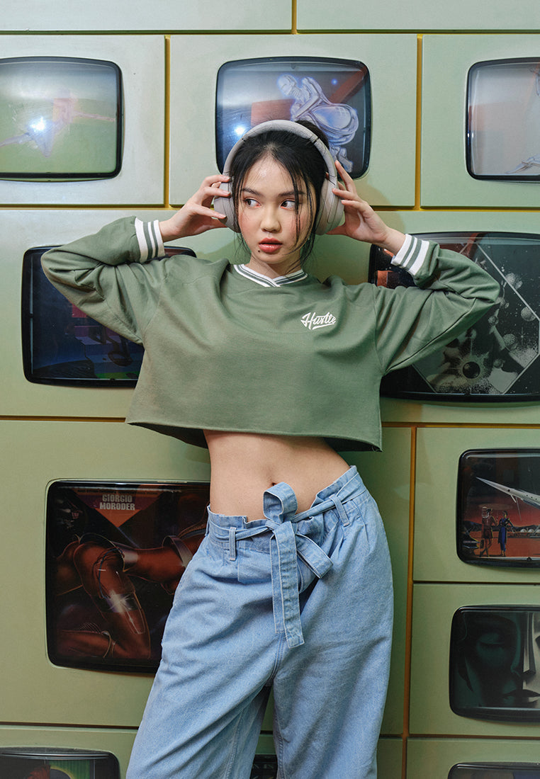 V-neck Crop Sweatshirt