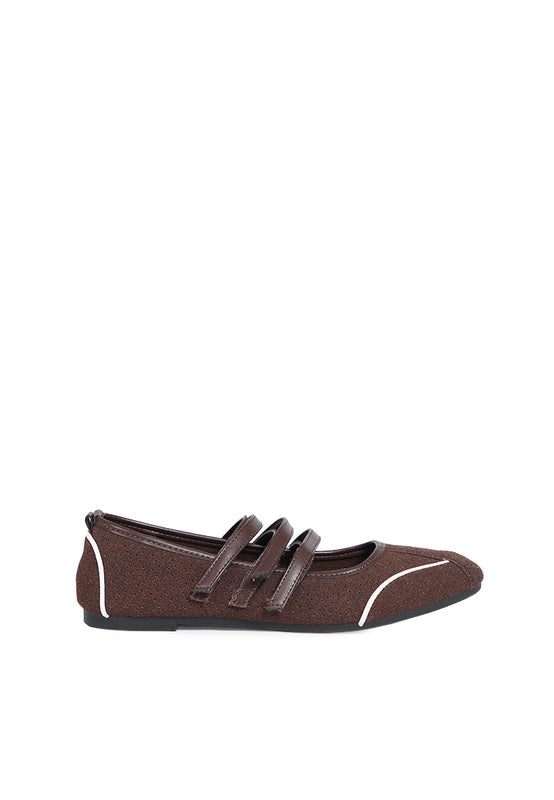 Flat Shoes Brown