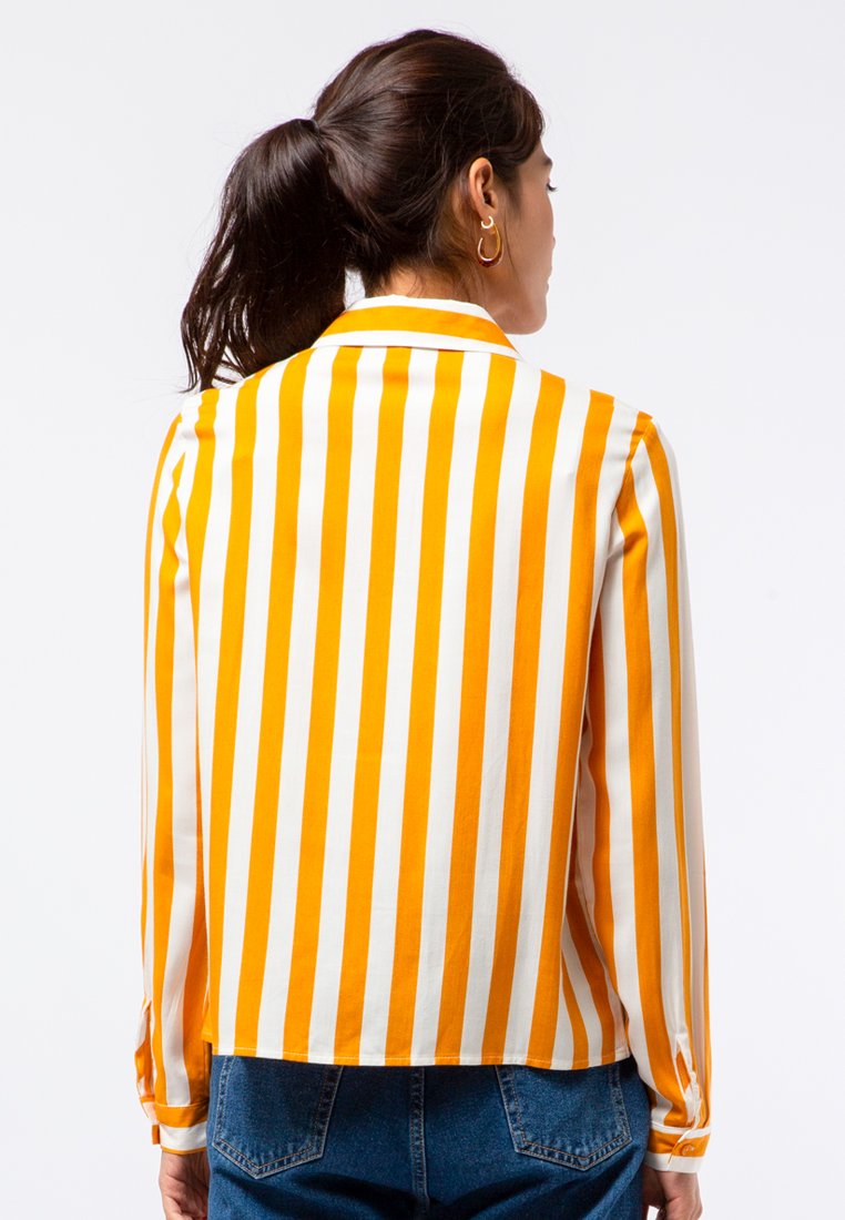 Printed Long Sleeve Blouse