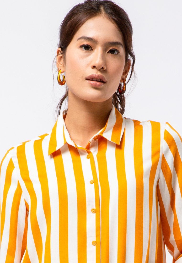 Printed Long Sleeve Blouse