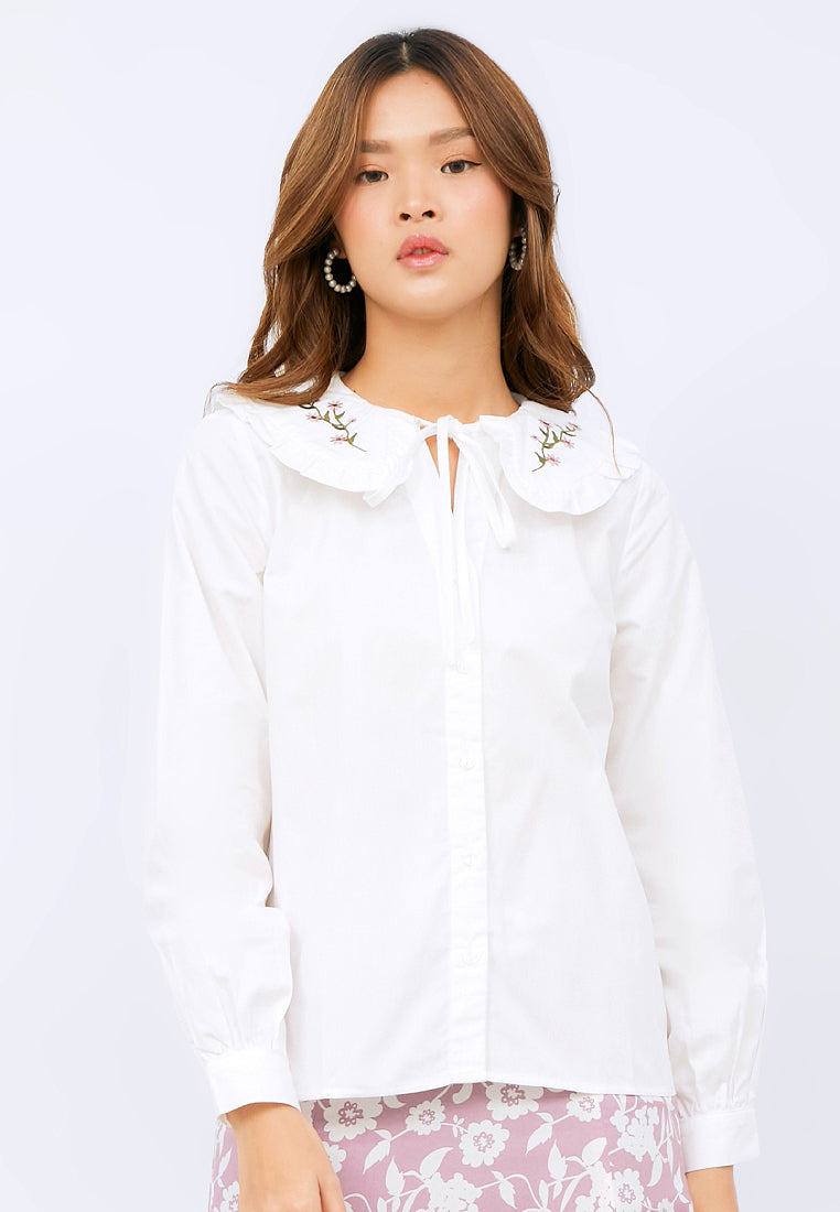 Babydoll Collar Blouse with Embroidery