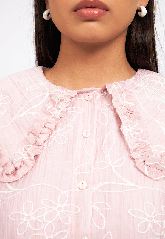 Wide Collar Blouse with Elastic Sleeve