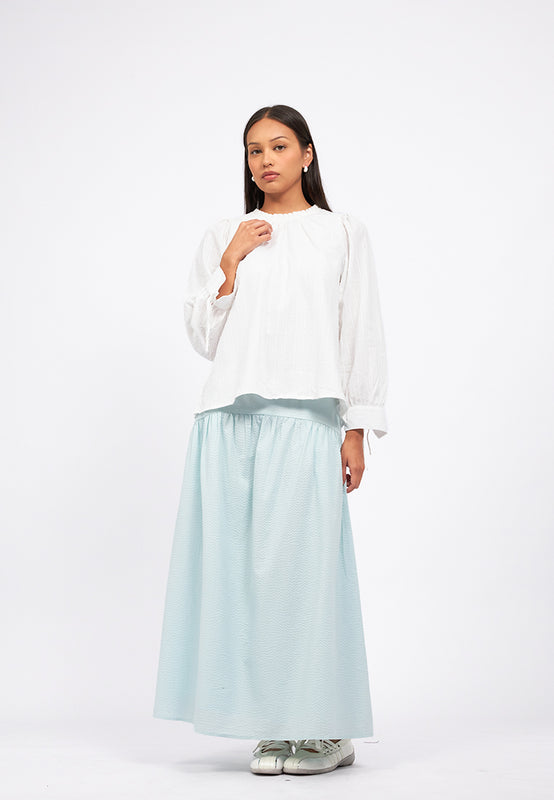 Round Neck Long Sleeve Blouse