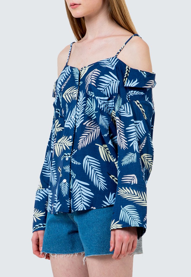 Off Shoulder Oversized Tropical Shirt