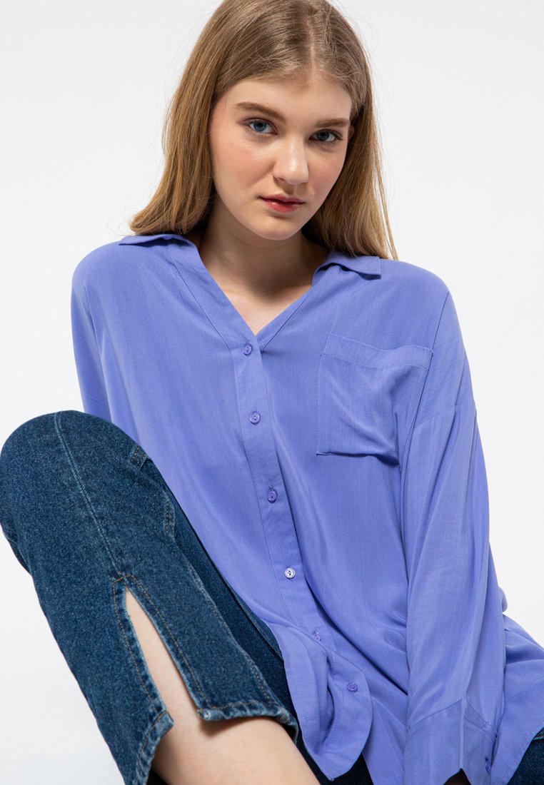 Rayon Loose Shirt