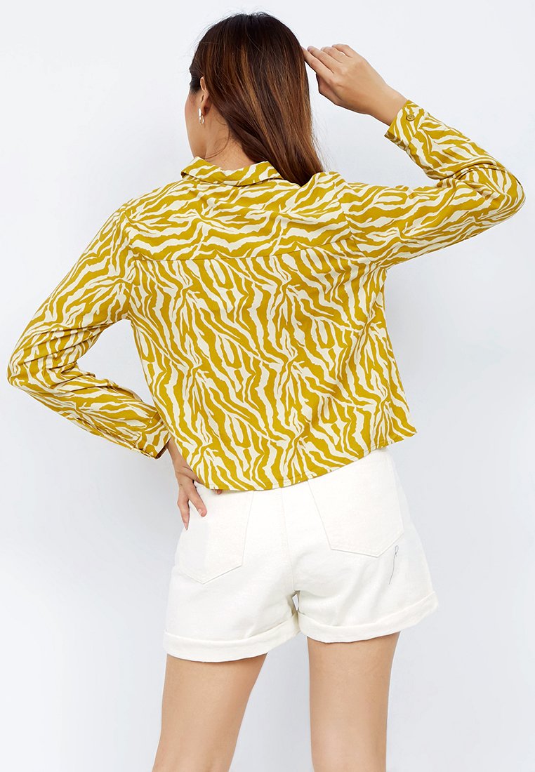 Crop Shirt with Front Pocket