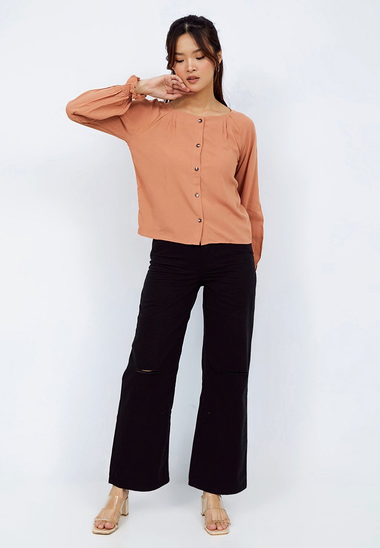 Balloon Sleeve Blouse