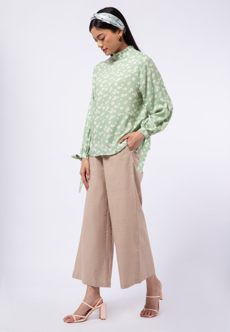 Long Sleeve Ruffle Blouse