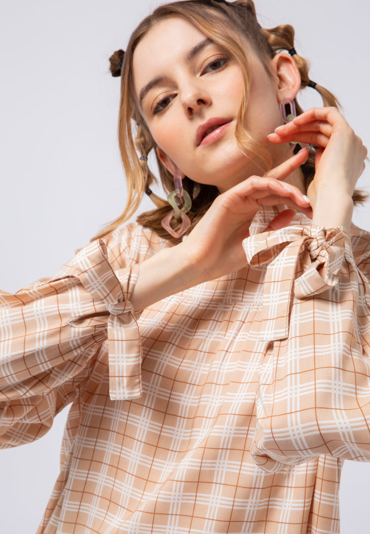 Long Sleeve Ruffle Blouse