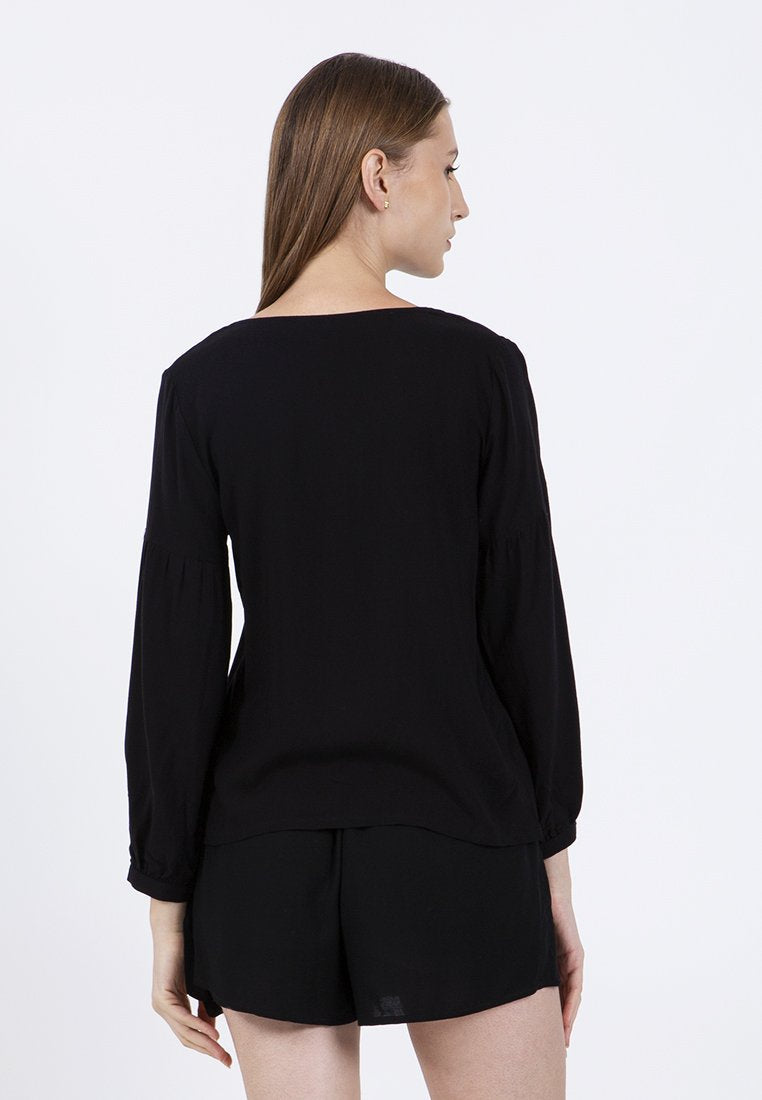 Long Sleeves Blouse