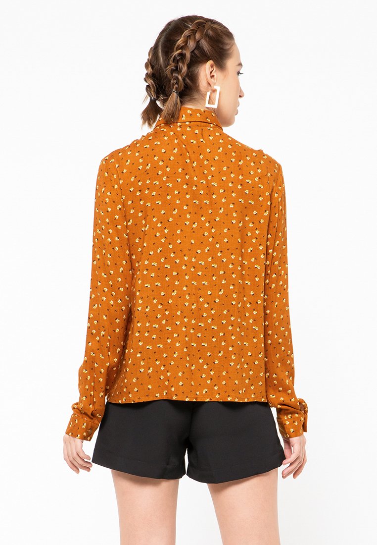 Basic Long Sleeve Shirt