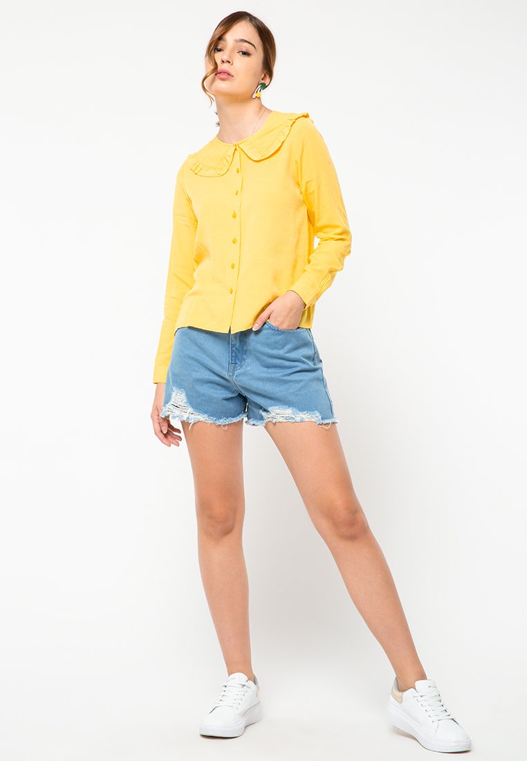 Shirt with Wide Collar