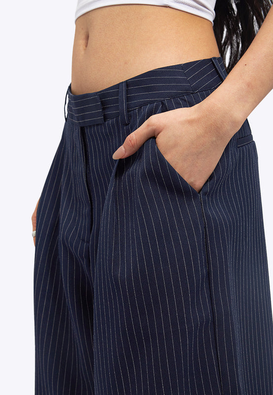 Regular Fit Stripes Bermuda Pants