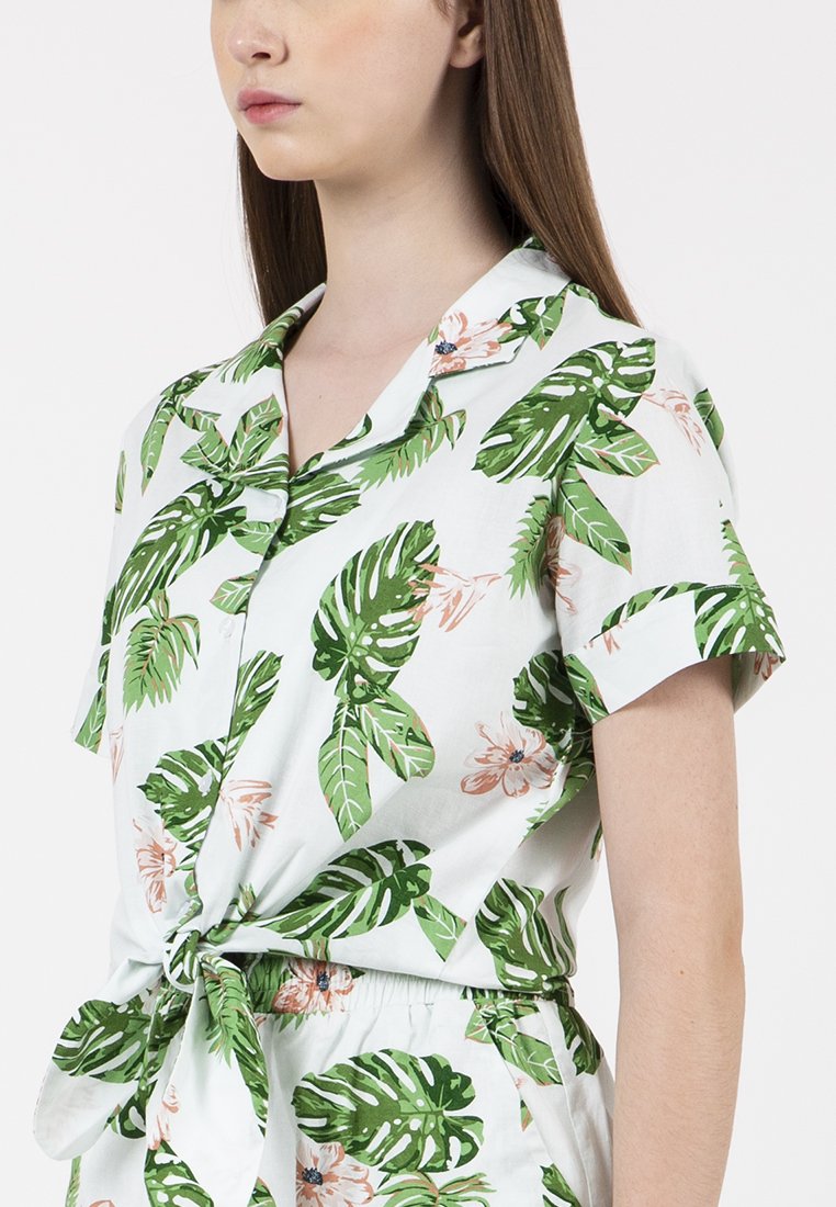 Tropical Printed Shirt