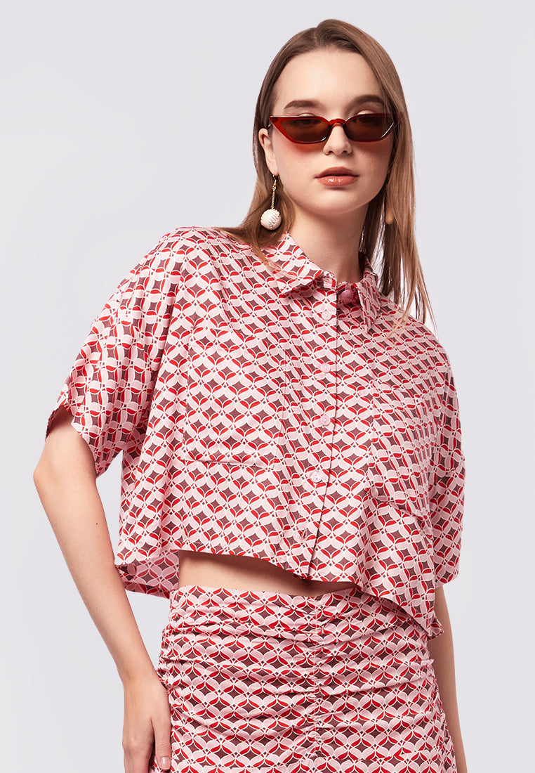 Double Pocket Printed Crop Shirt