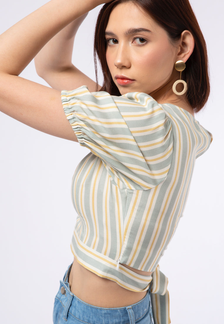 Printed Puff Sleeve Crop Blouse