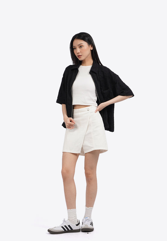 Short Sleeve Textured Zip Up Blouse