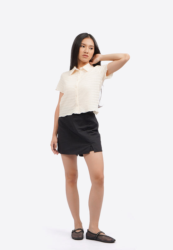 Short Sleeve Textured Crop Blouse