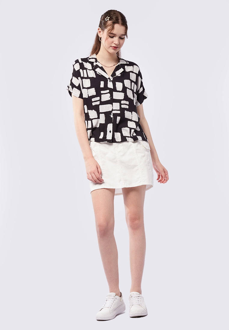Printed Notch Collar Blouse
