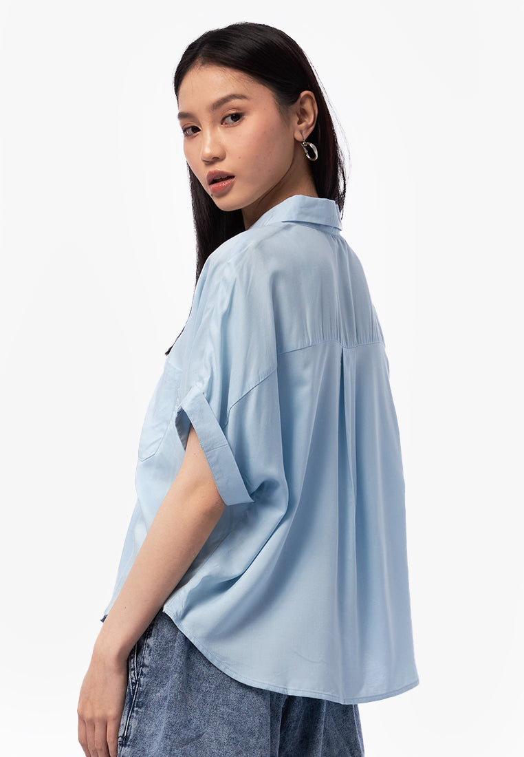 Boxy Pocket Round Hem Shirt