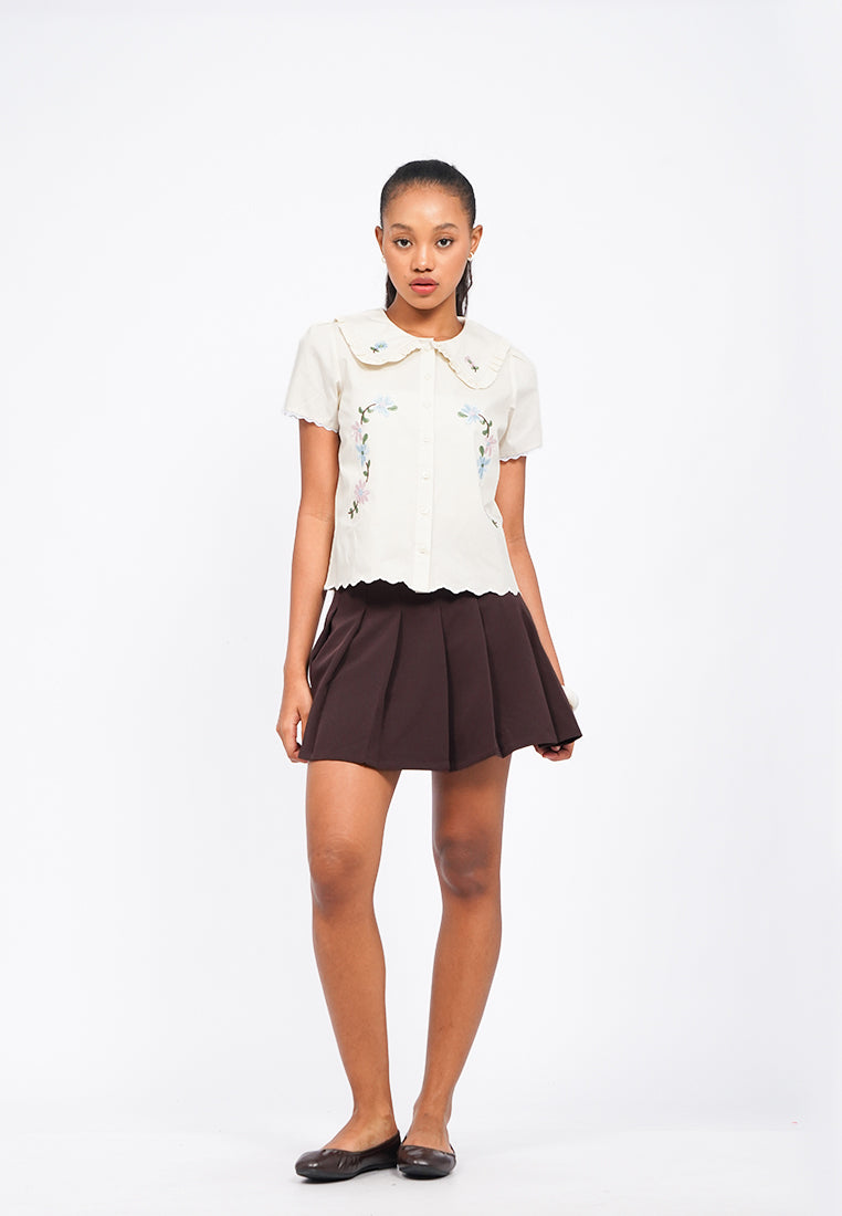 Embroidered Short Sleeve Blouse