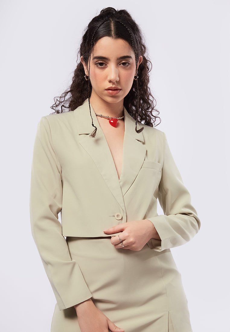 Regular Fit Crop Blazer