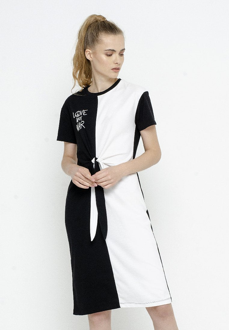 Color Blocking Twisted Dress