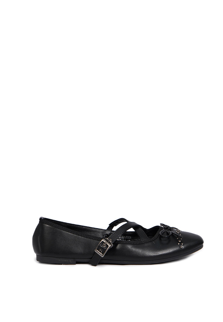 Black Flat Shoes
