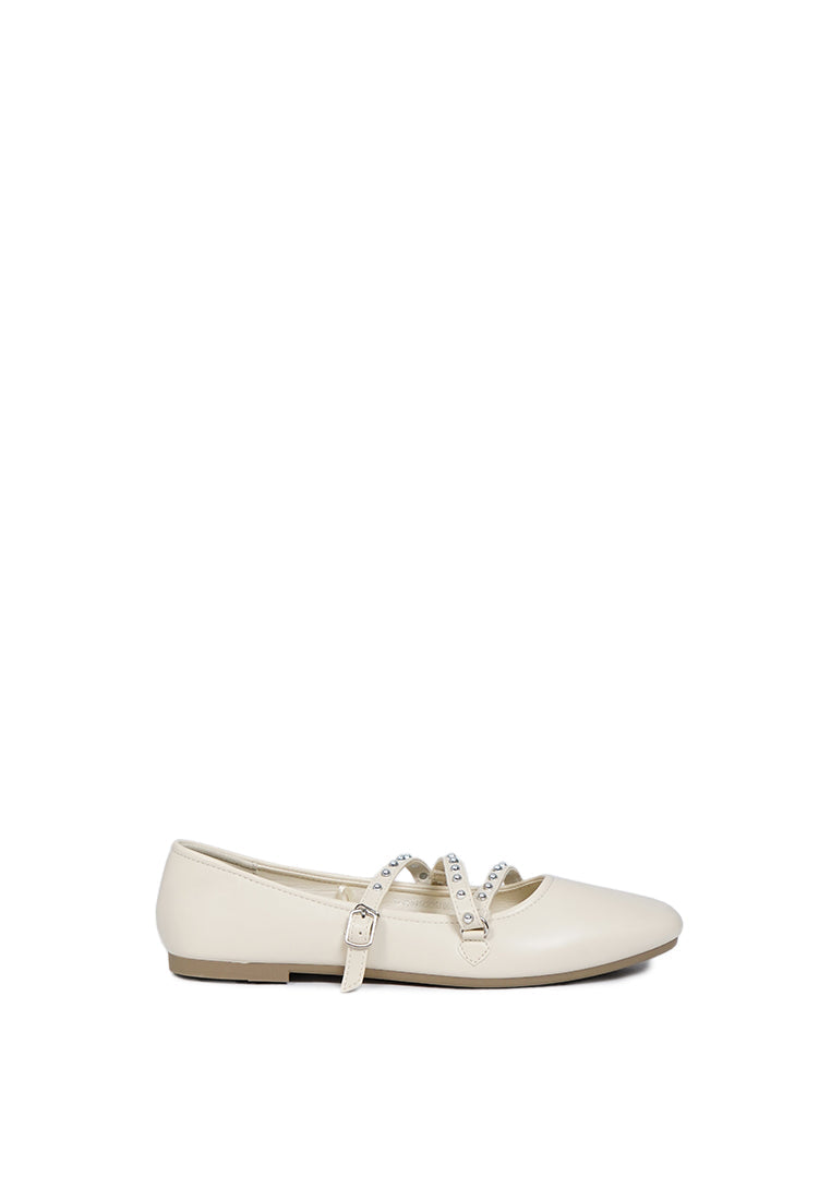 Off White Flat Shoes
