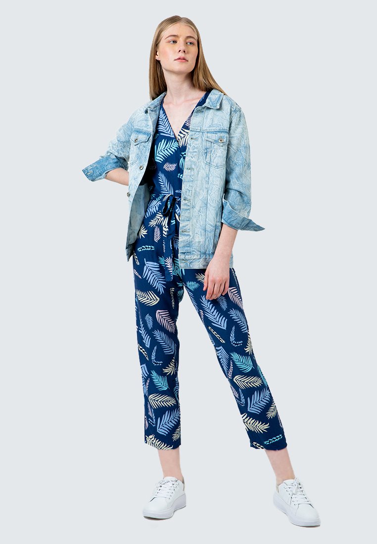 Acid washed Crinckle Denim Jacket