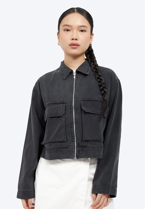 Double Pocket Zip Up Denim Jacket