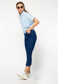 Fitted Mom Jeans