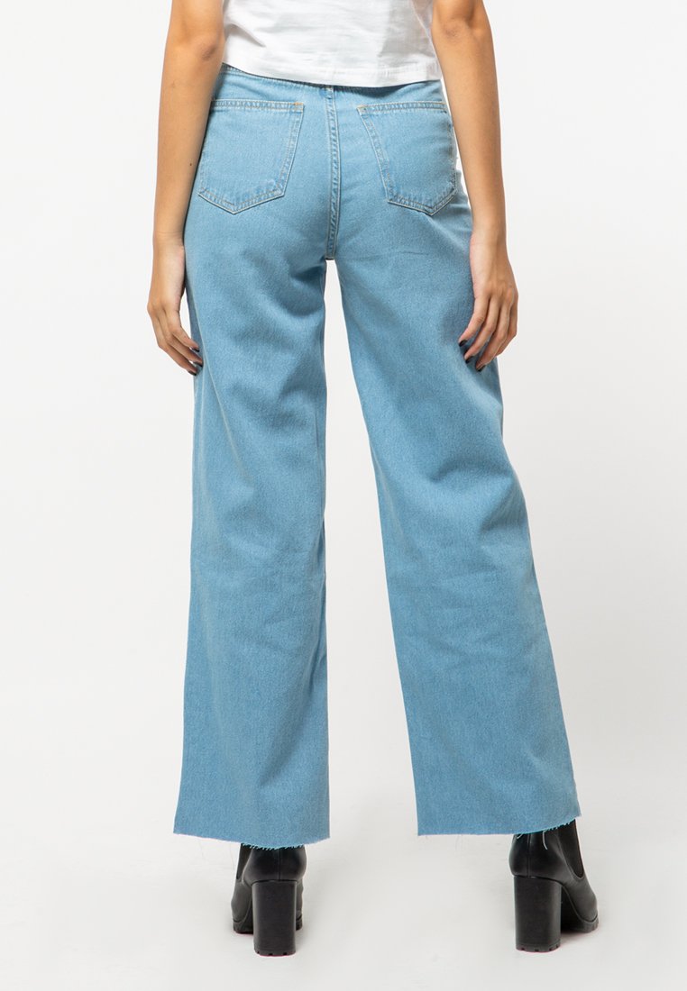 Wide Leg Denim