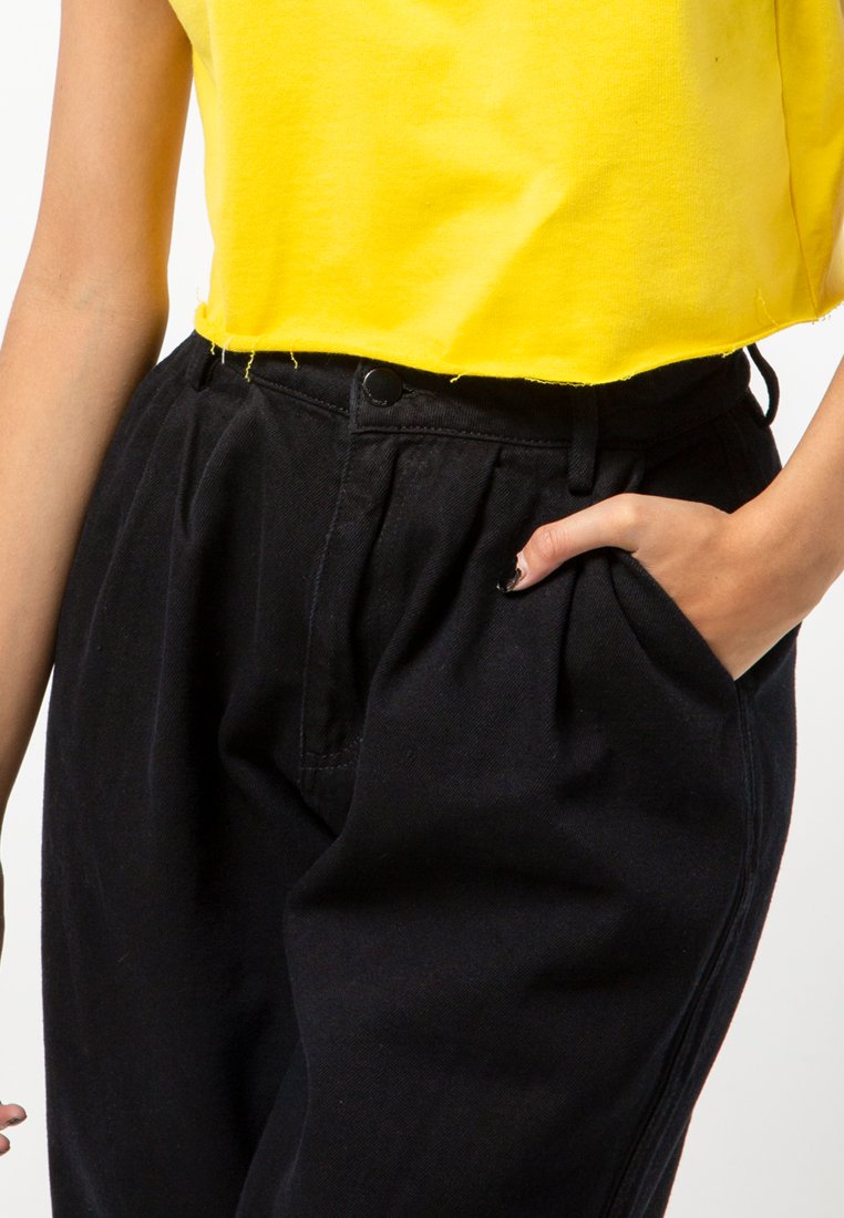 Slouchy Jeans