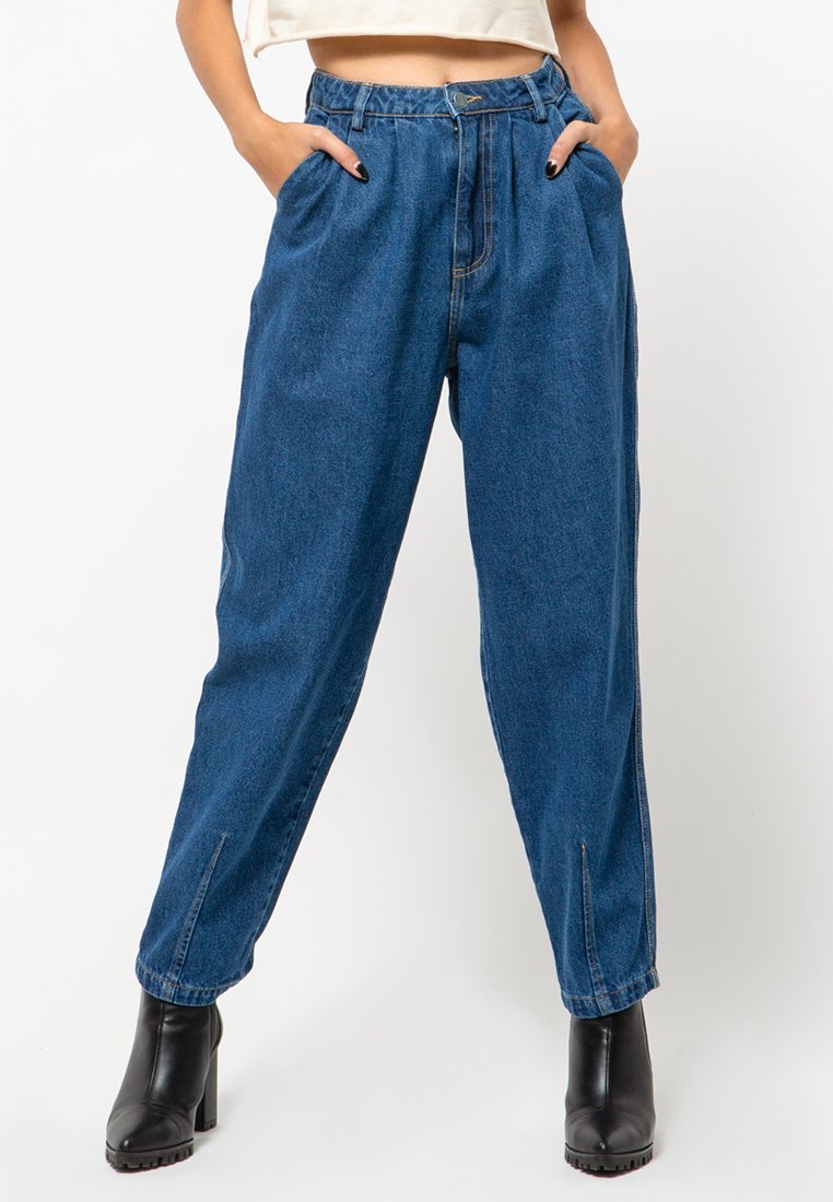 Slouchy Jeans