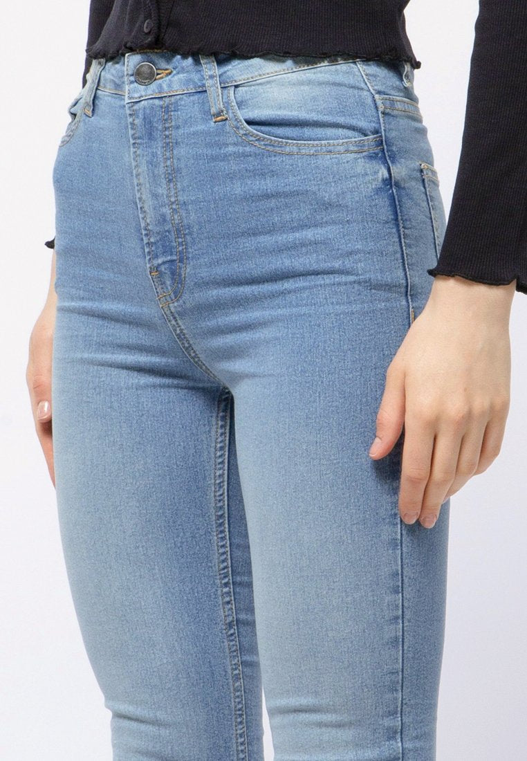 Fitted Flare Denim