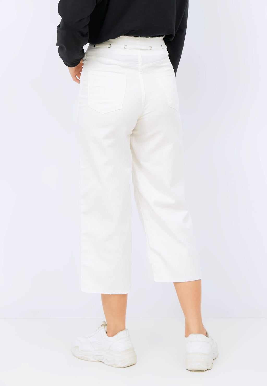 Cropped Denim Pants