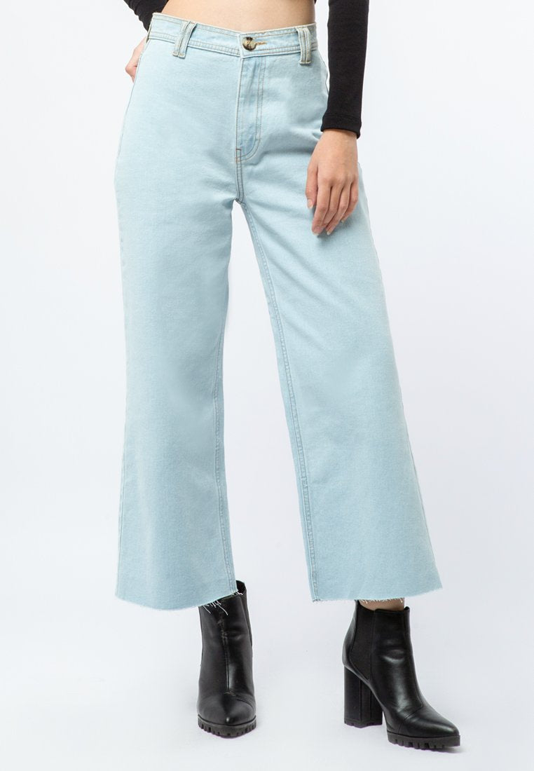 Denim Cullote with Unfinished Bottom