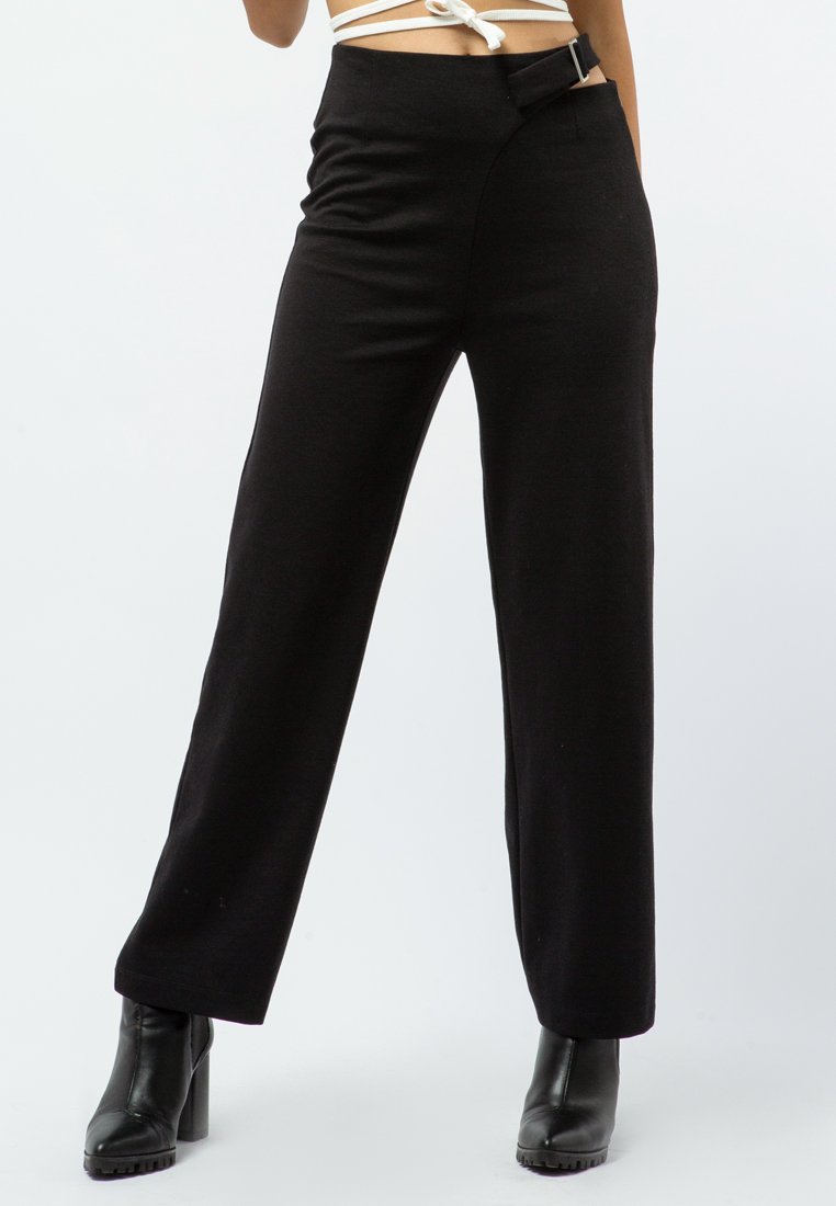 Cut Out Wide Leg Pants