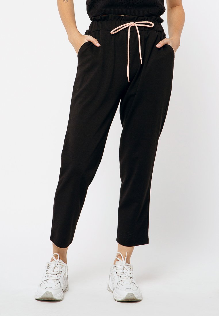 Paperbag Jogger