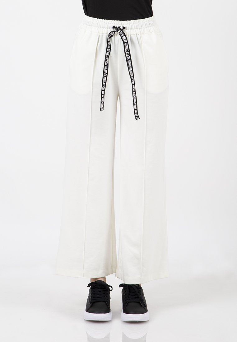 Wide leg pants