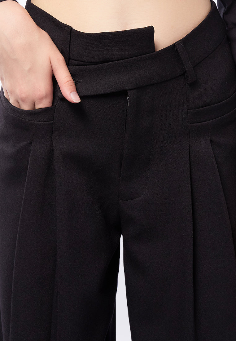 Assymetric Overlapped Trousers